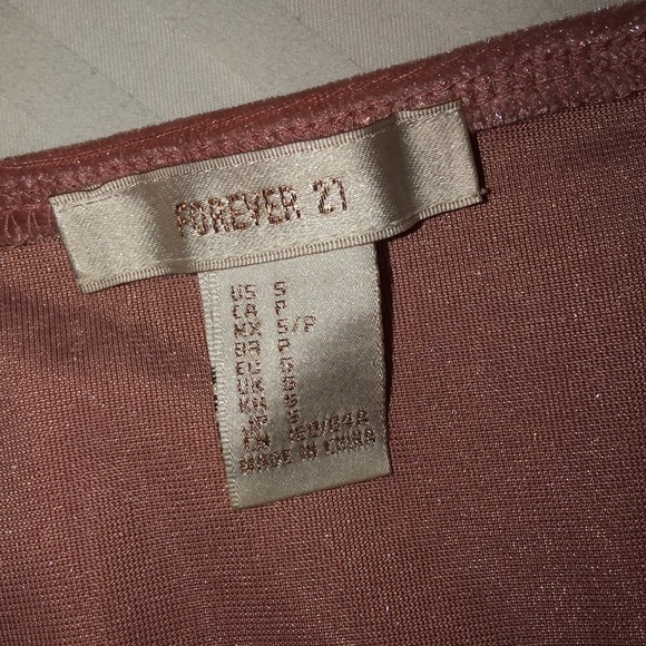 Forever 21 off shoulder bodysuit - size S - Picture 3 of 4